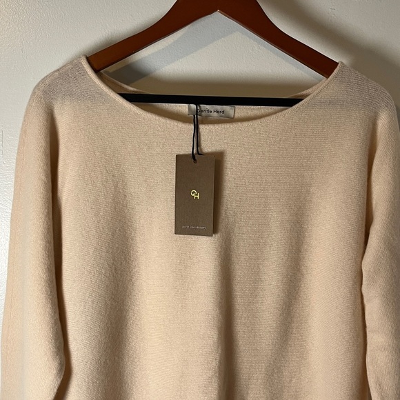 NWT Gentle Herd 100% Cashmere‎ Peach Boat Neck Oversized Sweater Sz S - Picture 2 of 10